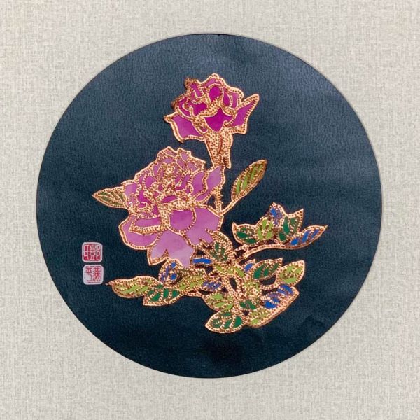 铜凿衬纸《月季飘香》.jpg
